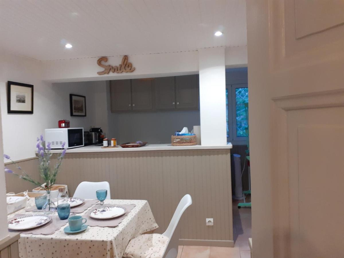 Bandol: Elegant Et Cosy 2 Pieces, Proche Ville Et Plage Exterior foto